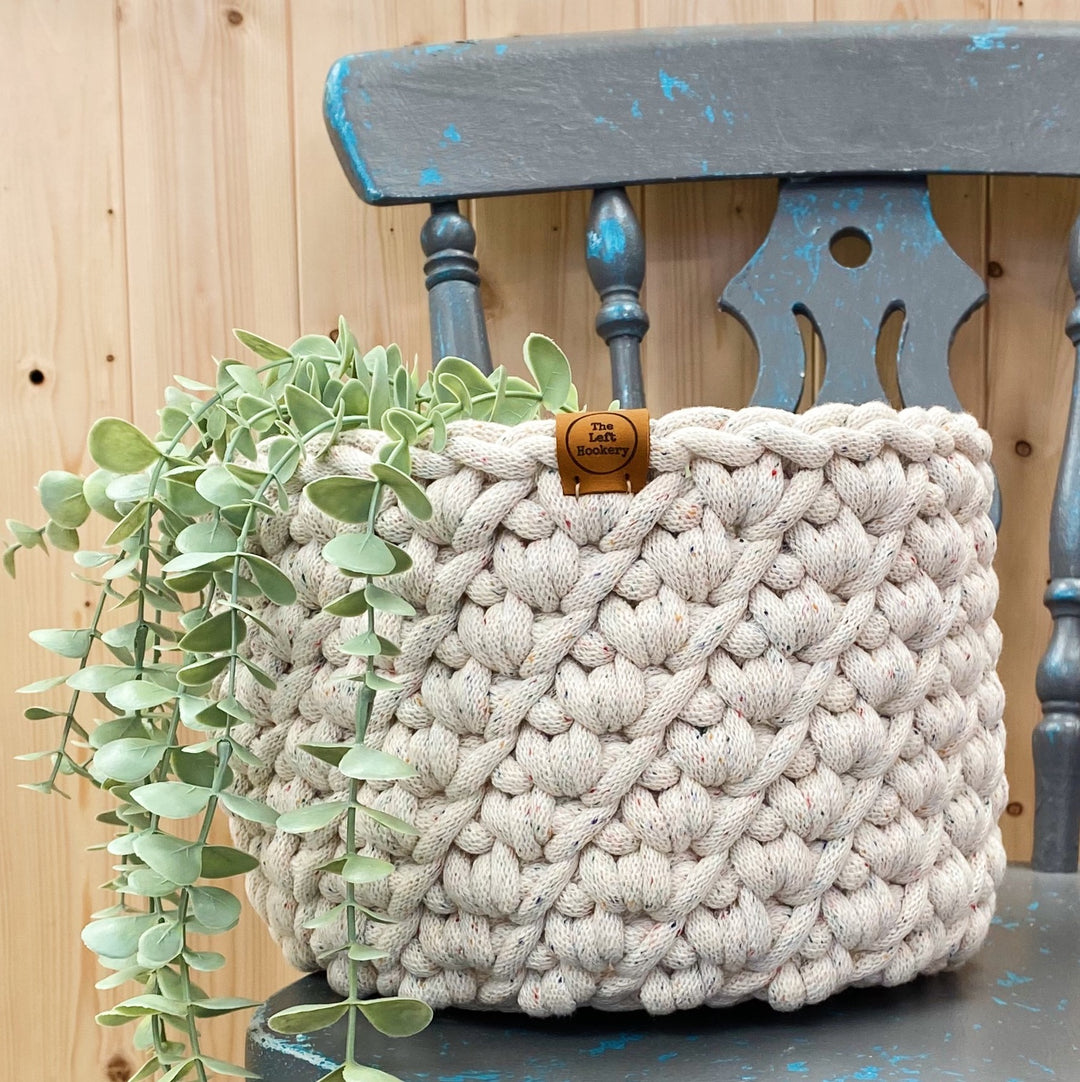 Tulip Crochet Basket Kit